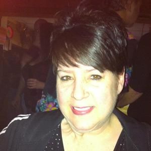 Meet your Posher, Christine hendricks